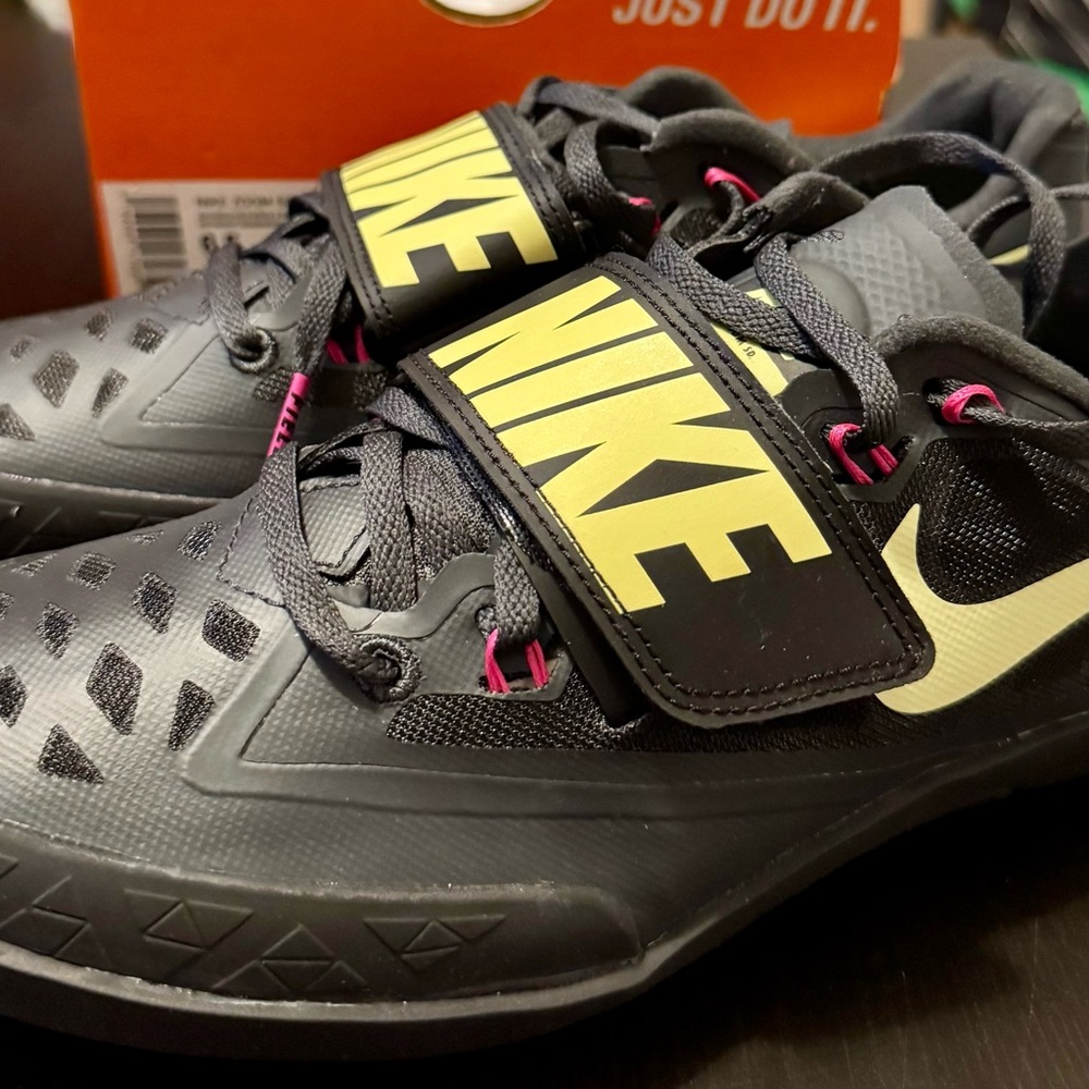 Nike Zoom Rival SD 2Black and Lime Green Shoes- Brand New